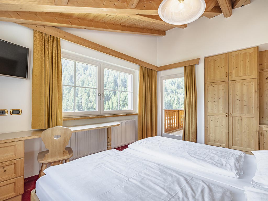 Bedroom - Residence Zirmei